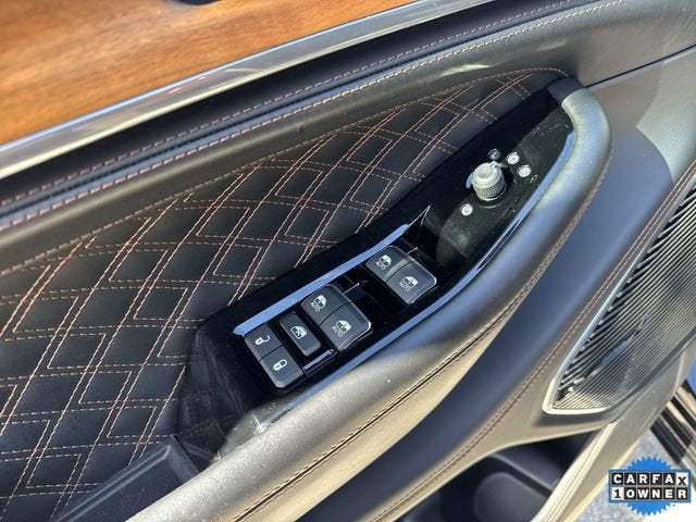 2022 Jeep Grand Cherokee Summit Reserve