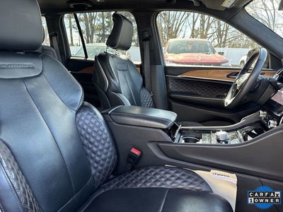 2022 Jeep Grand Cherokee Summit Reserve