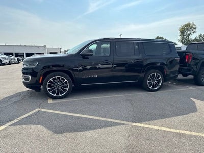2023 Jeep Wagoneer L Series III