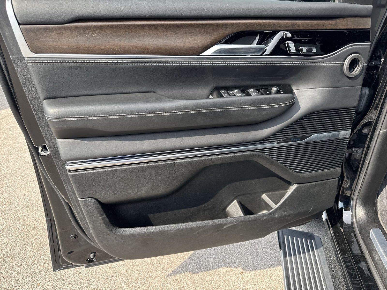 2022 Jeep Grand Wagoneer Series I