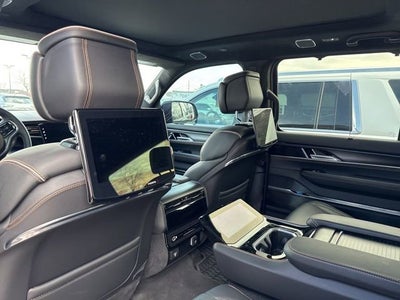 2024 Jeep Grand Wagoneer Series III Obsidian