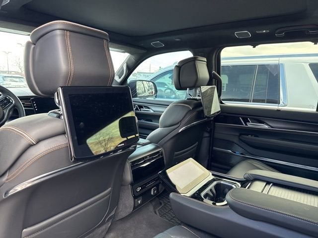 2024 Jeep Grand Wagoneer Series III Obsidian