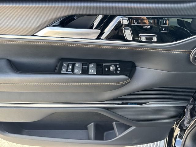 2024 Jeep Grand Wagoneer Series III Obsidian