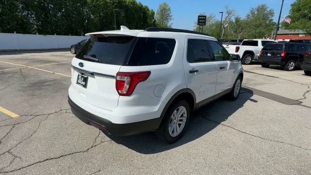 2017 Ford Explorer Base