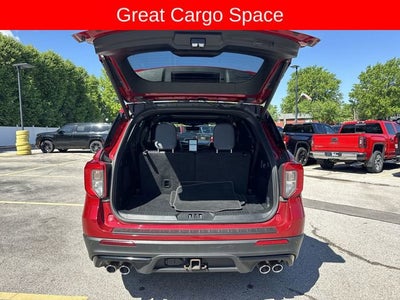 2022 Ford Explorer ST
