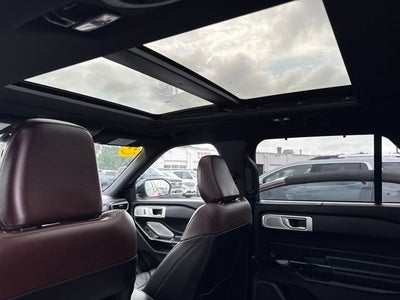 2023 Ford Explorer Platinum