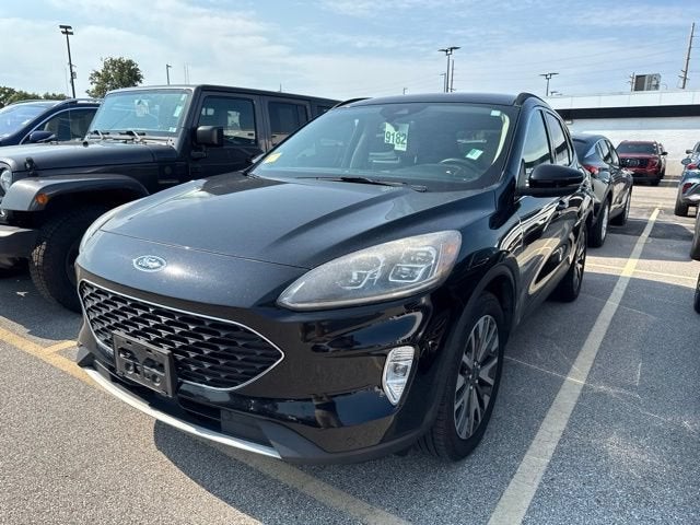 2020 Ford Escape Titanium