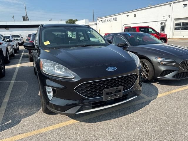 2020 Ford Escape Titanium