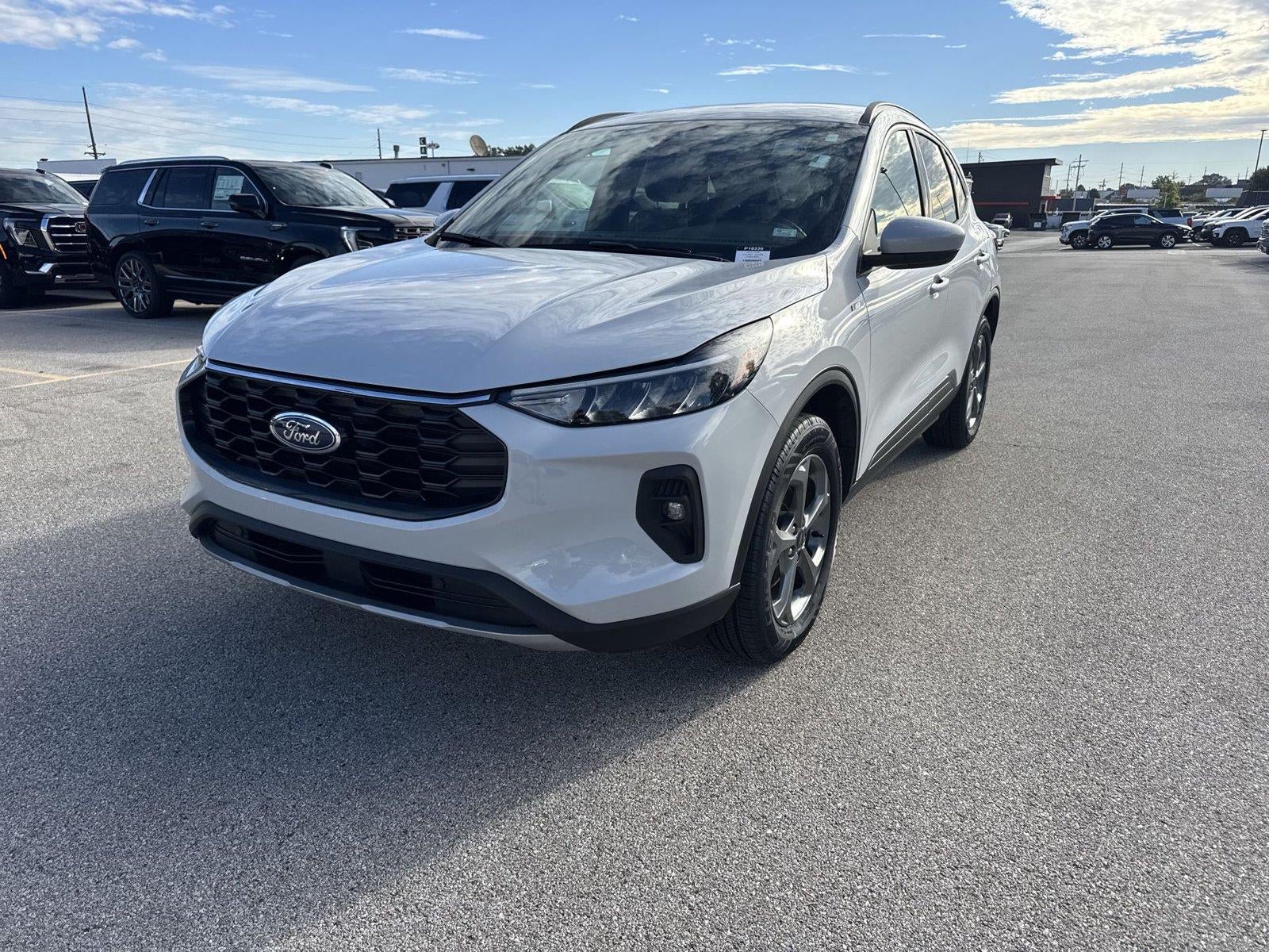 2025 Ford Escape ST-Line Select