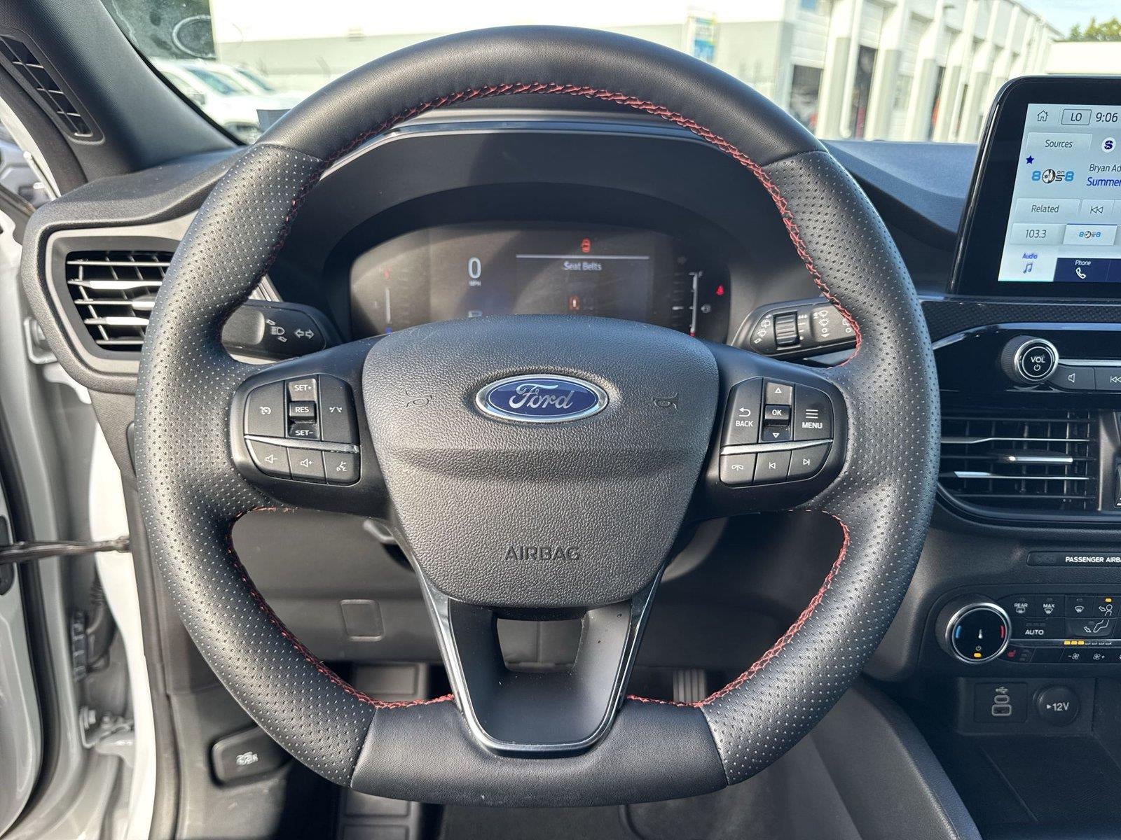 2025 Ford Escape ST-Line Select