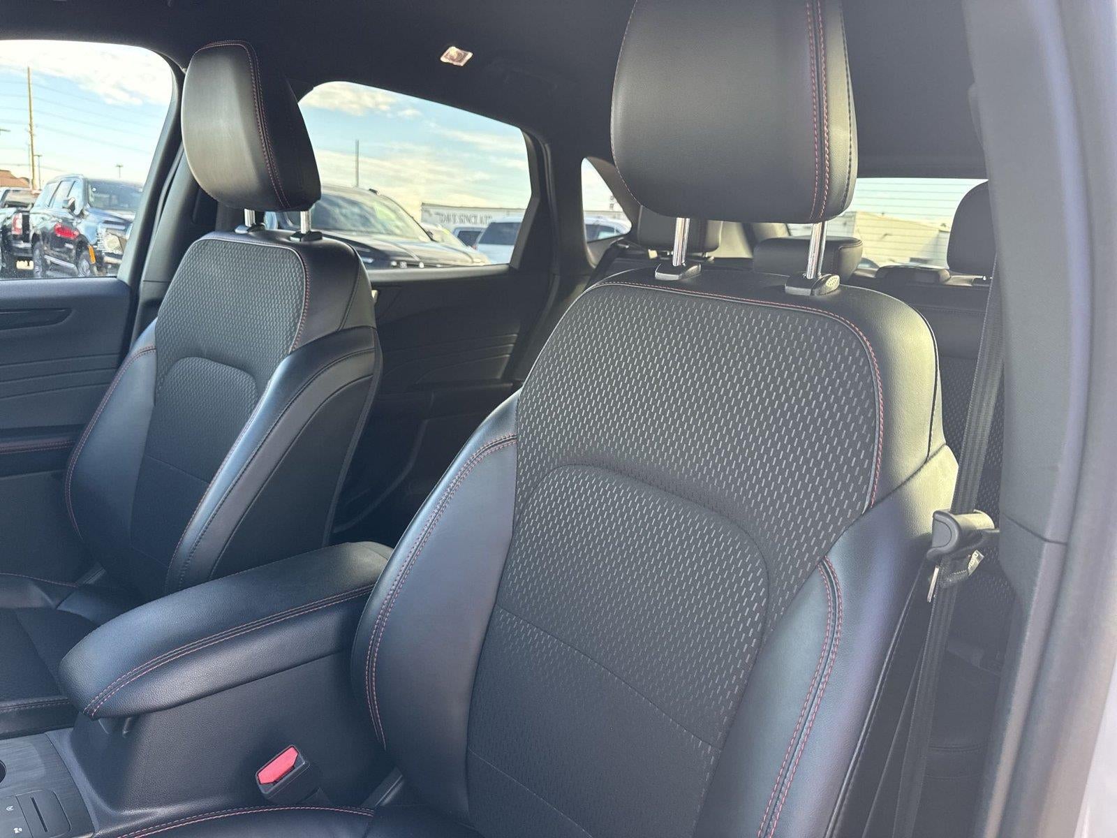 2025 Ford Escape ST-Line Select