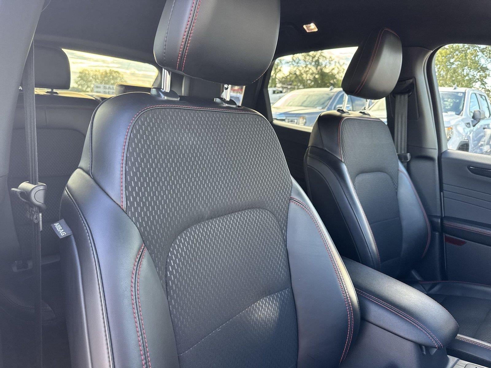 2025 Ford Escape ST-Line Select