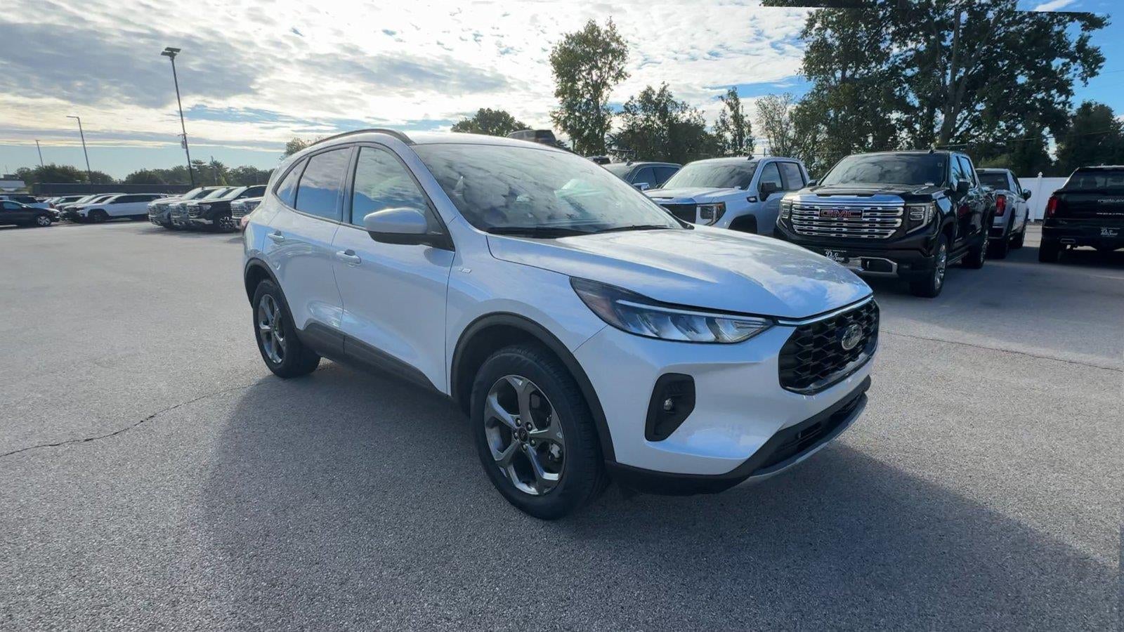 2025 Ford Escape ST-Line Select