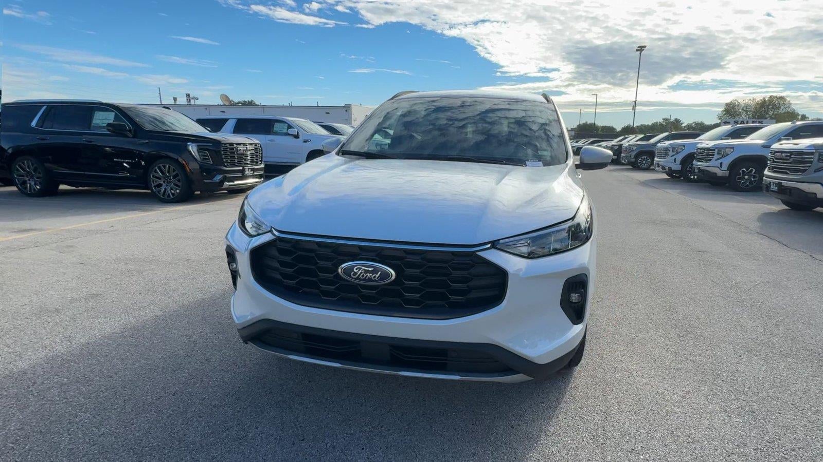 2025 Ford Escape ST-Line Select