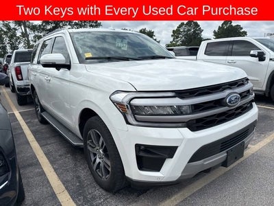 2022 Ford Expedition XLT