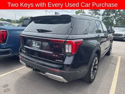 2025 Ford Explorer Platinum