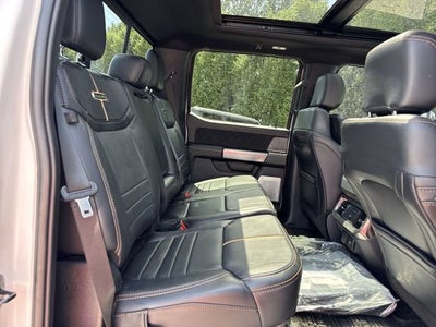 2024 Ford Super Duty F-350 SRW Platinum