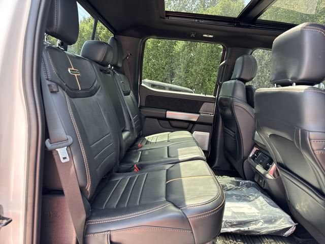 2024 Ford Super Duty F-350 SRW Platinum