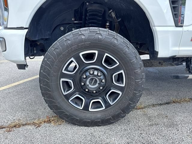 2024 Ford Super Duty F-350 SRW Platinum