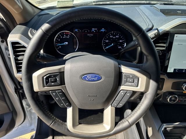 2022 Ford Super Duty F-350 DRW XL