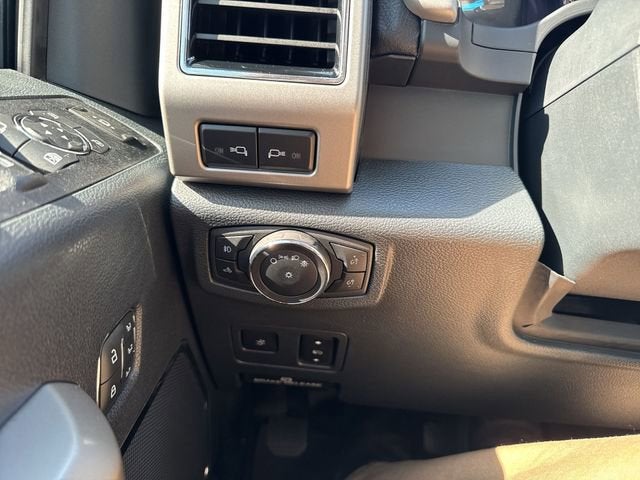 2022 Ford Super Duty F-350 DRW XL