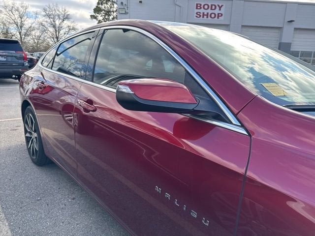 2017 Chevrolet Malibu LT