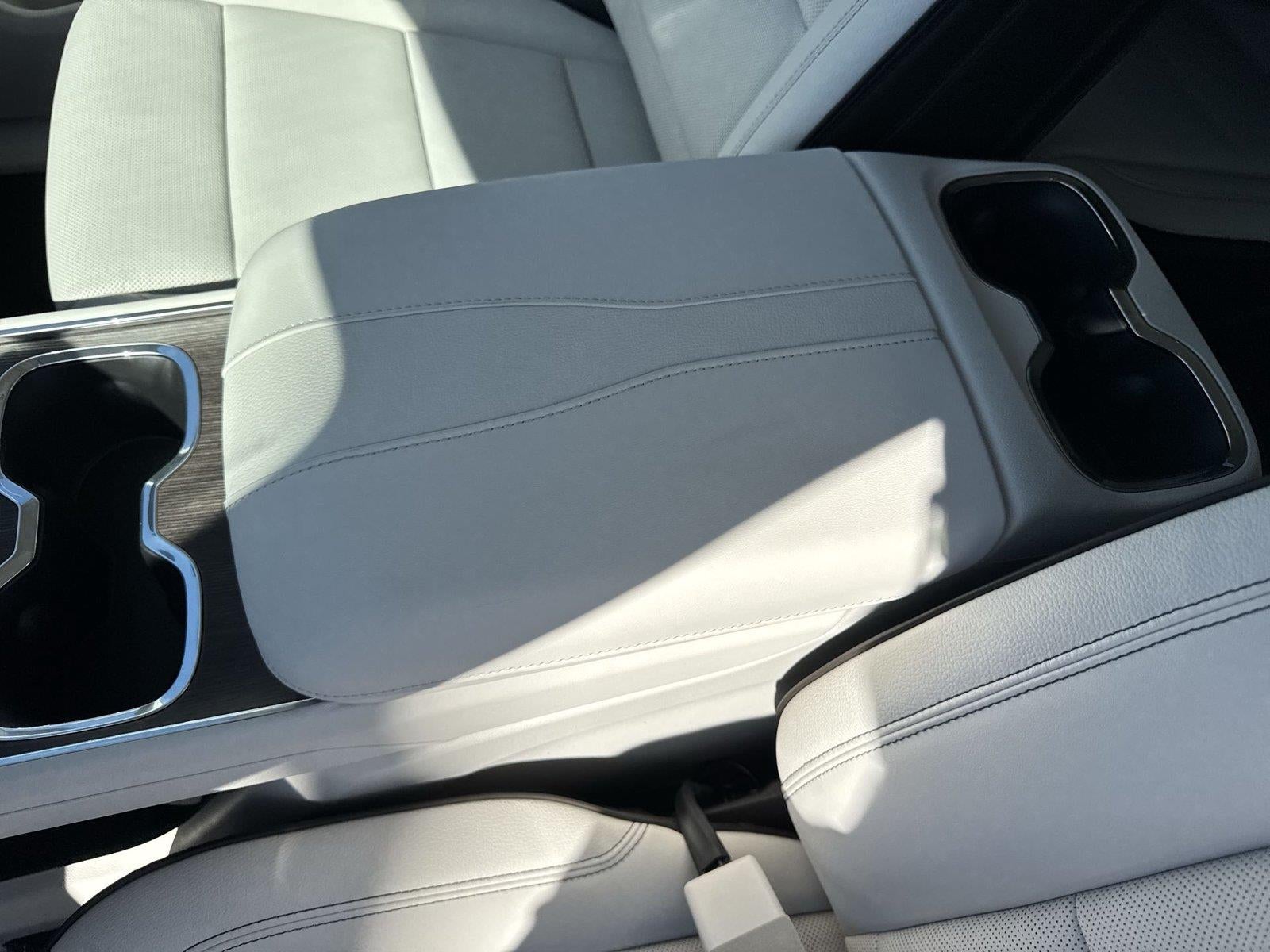 2027 GMC Acadia Denali