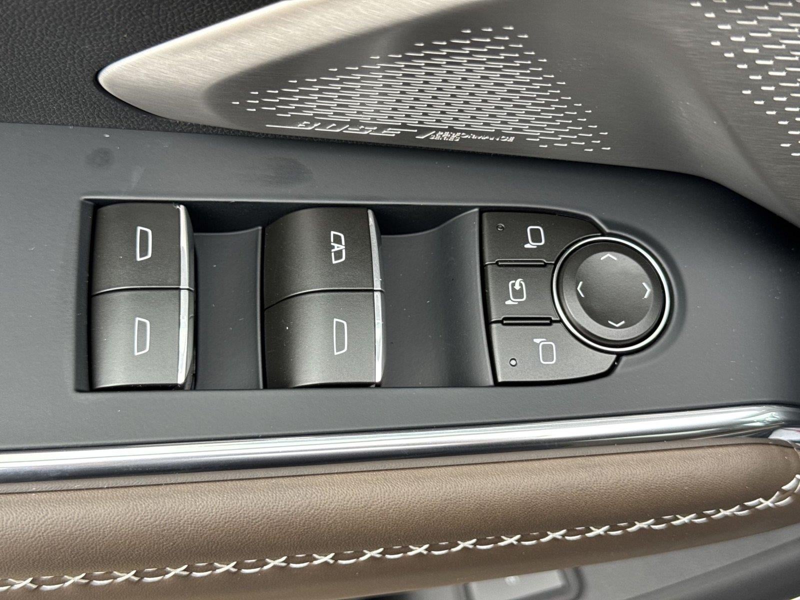 2027 GMC Acadia Denali Ultimate