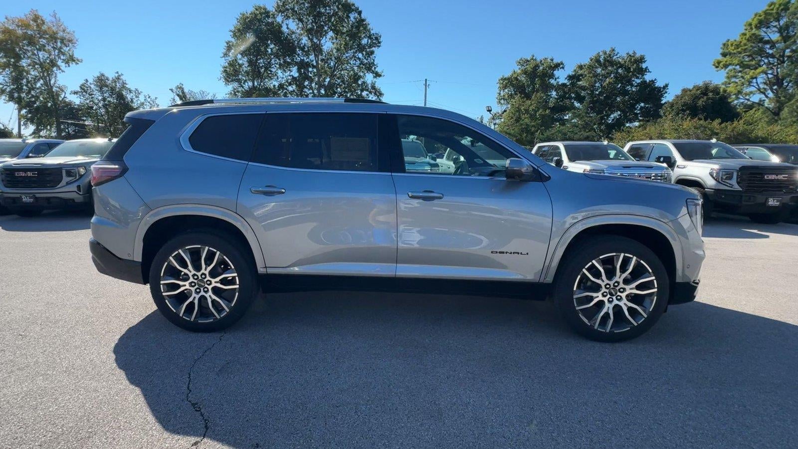 2027 GMC Acadia Denali Ultimate