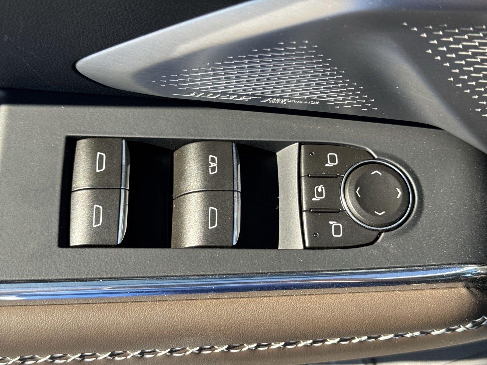 2027 GMC Acadia Denali Ultimate