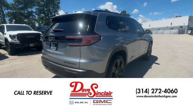 2026 GMC Acadia Elevation