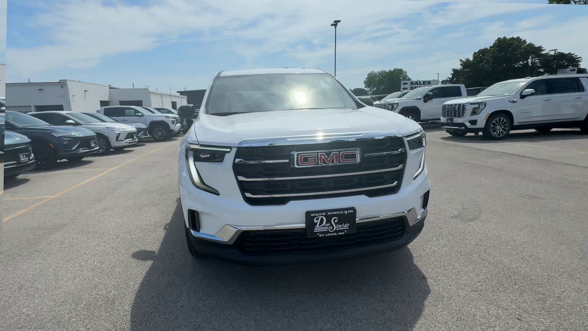 2026 GMC Acadia Elevation