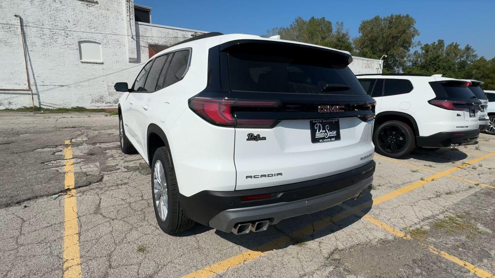 2027 GMC Acadia Elevation