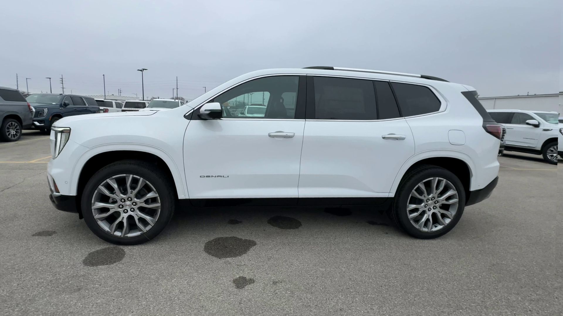 2026 GMC Acadia Denali