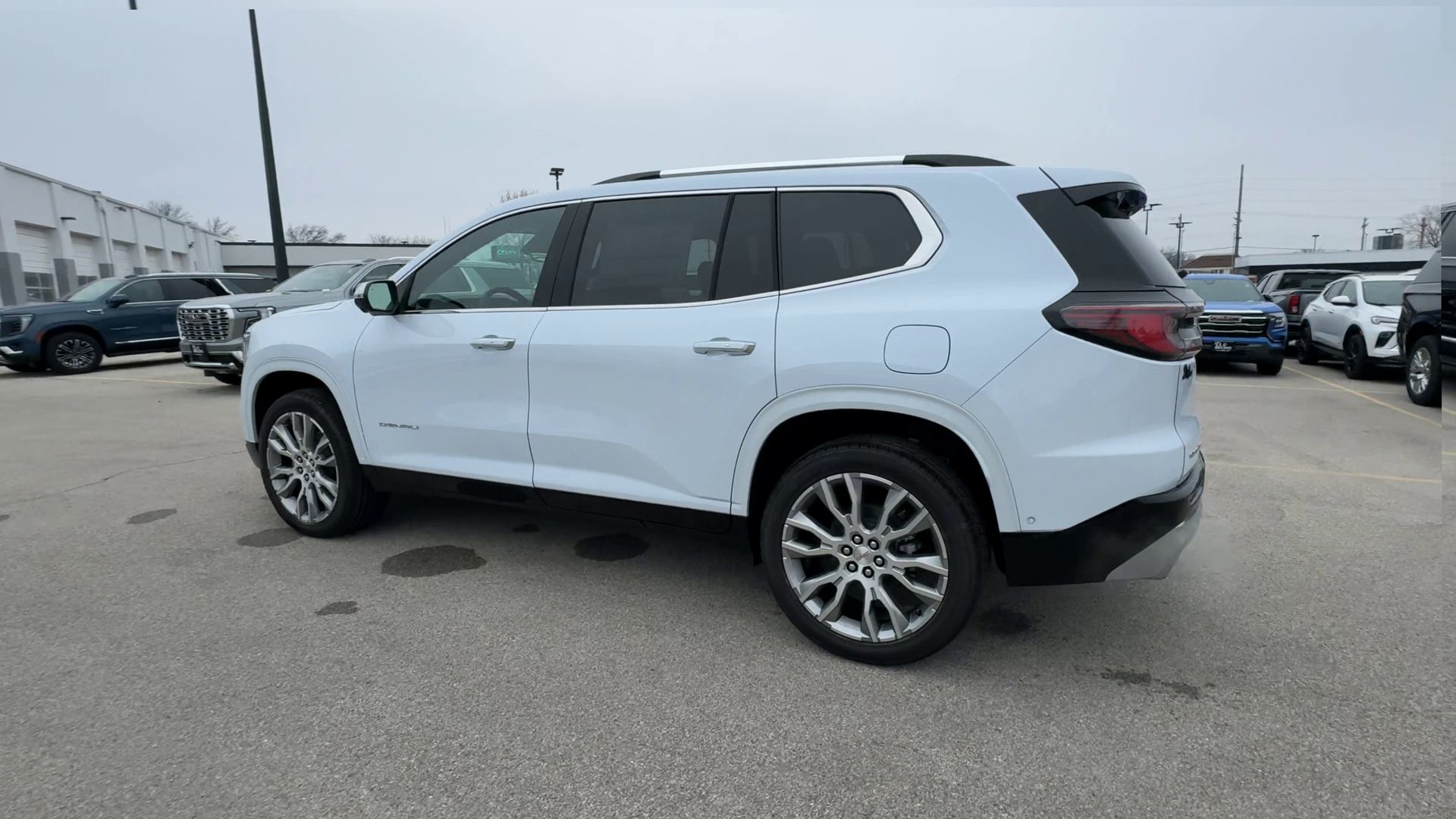 2026 GMC Acadia Denali