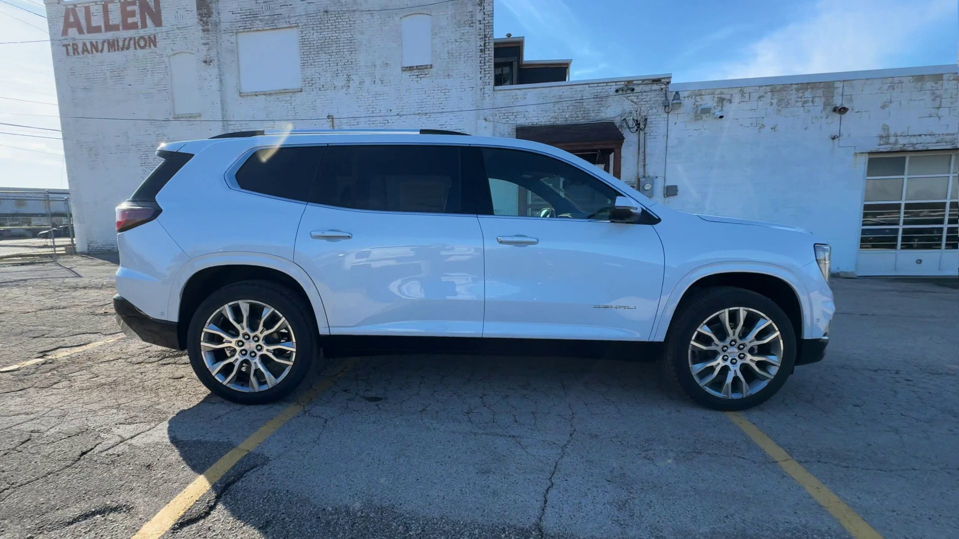 2026 GMC Acadia Denali