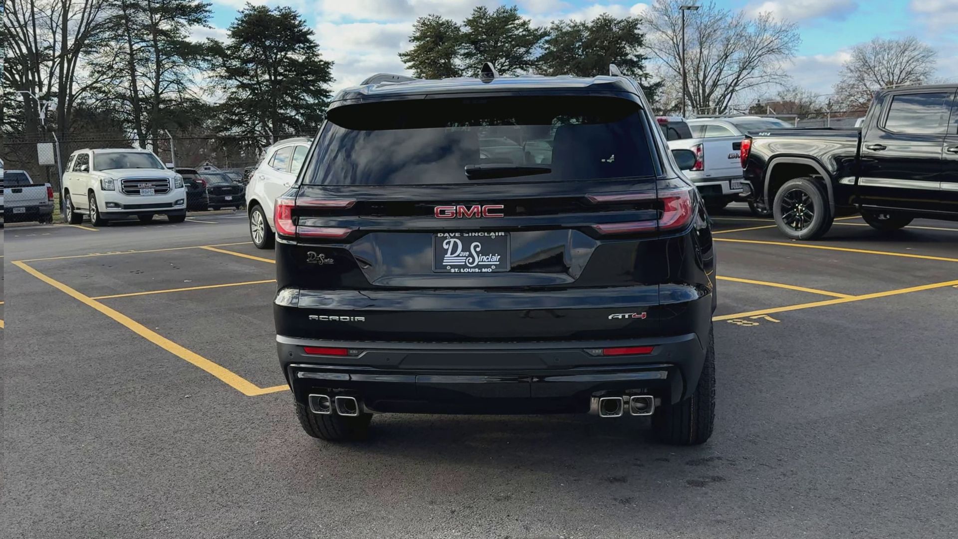 2026 GMC Acadia AT4