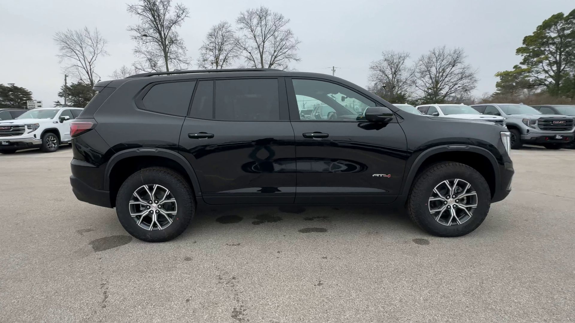 2026 GMC Acadia AT4