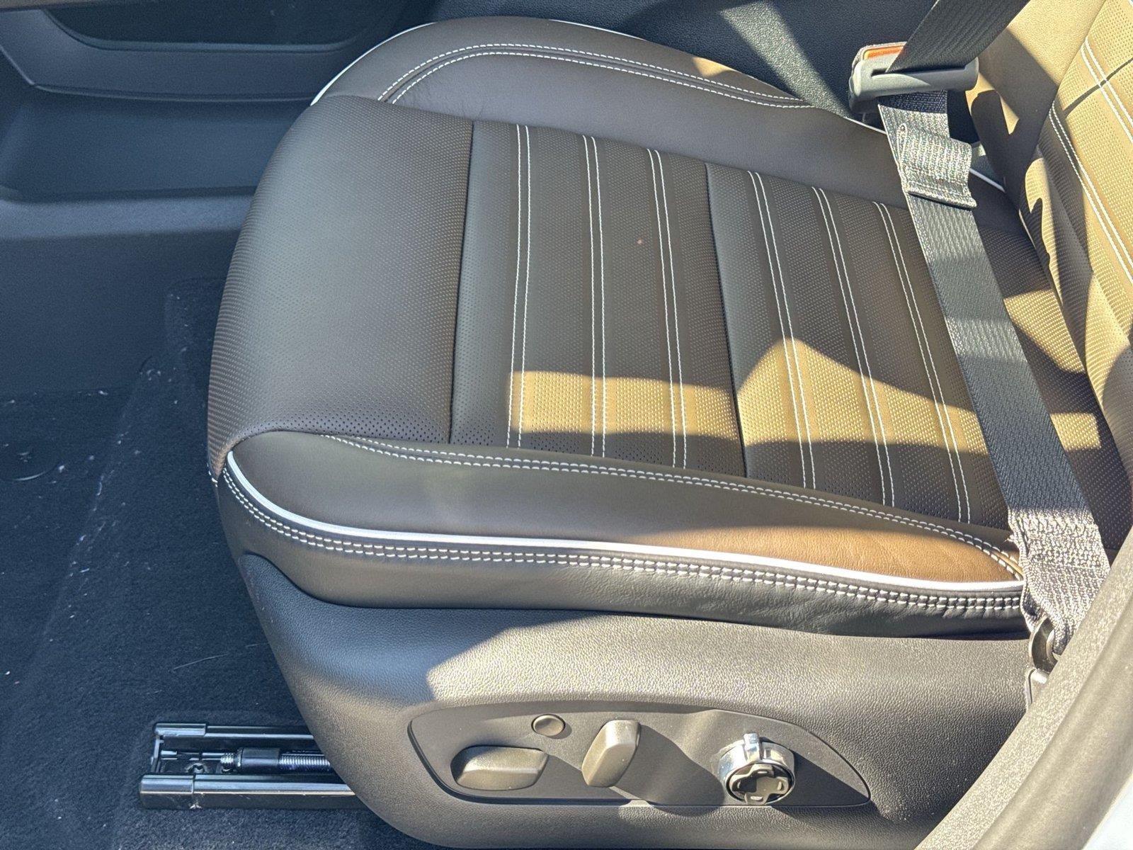2027 GMC Acadia Denali Ultimate - Photo 12