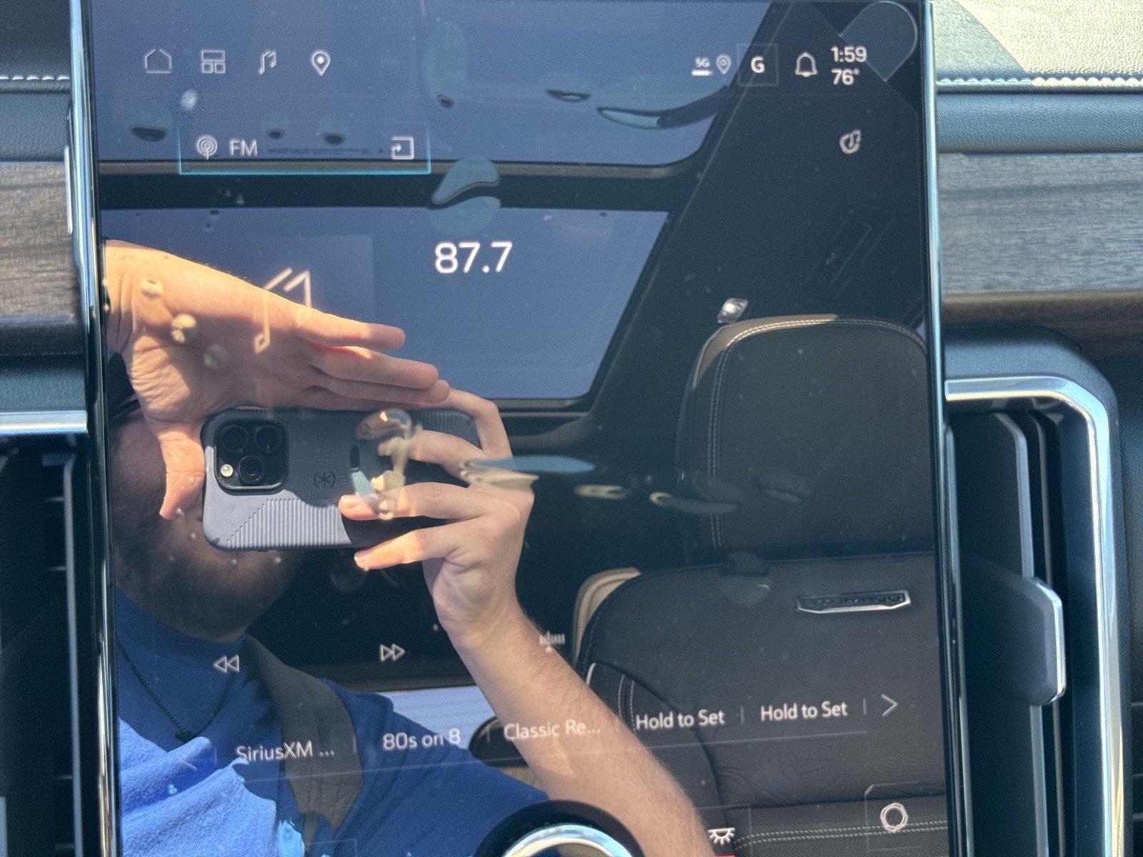 2027 GMC Acadia Denali Ultimate - Photo 16