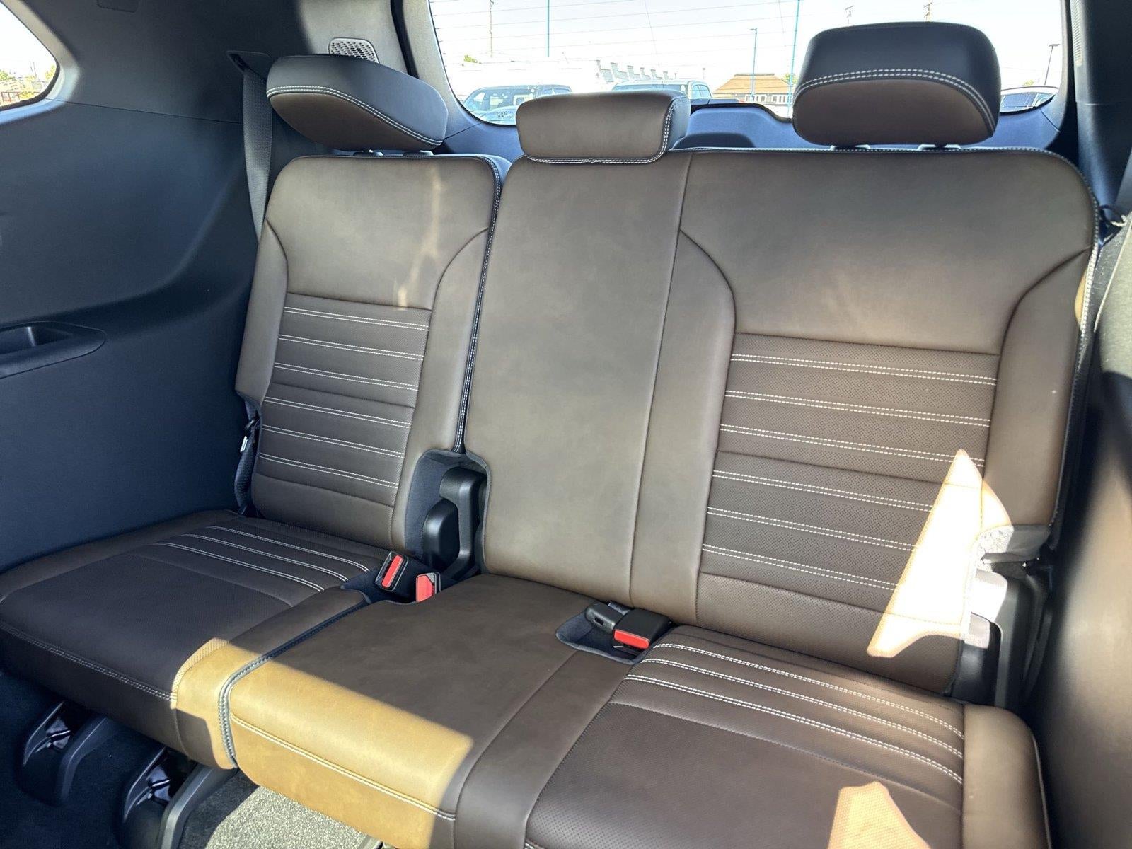 2027 GMC Acadia Denali Ultimate - Photo 24