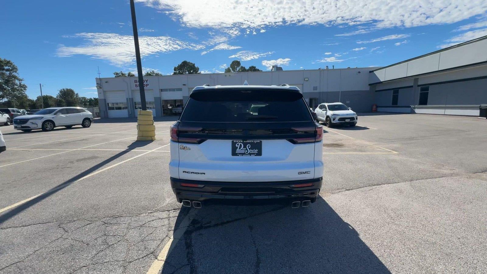 2027 GMC Acadia Denali Ultimate - Photo 8