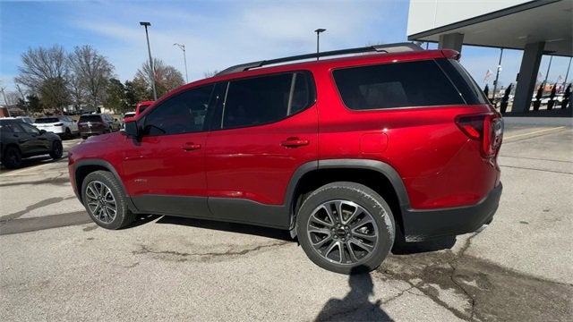 2021 GMC Acadia AT4