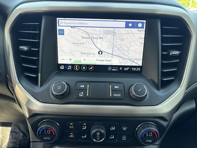 2023 GMC Acadia Denali