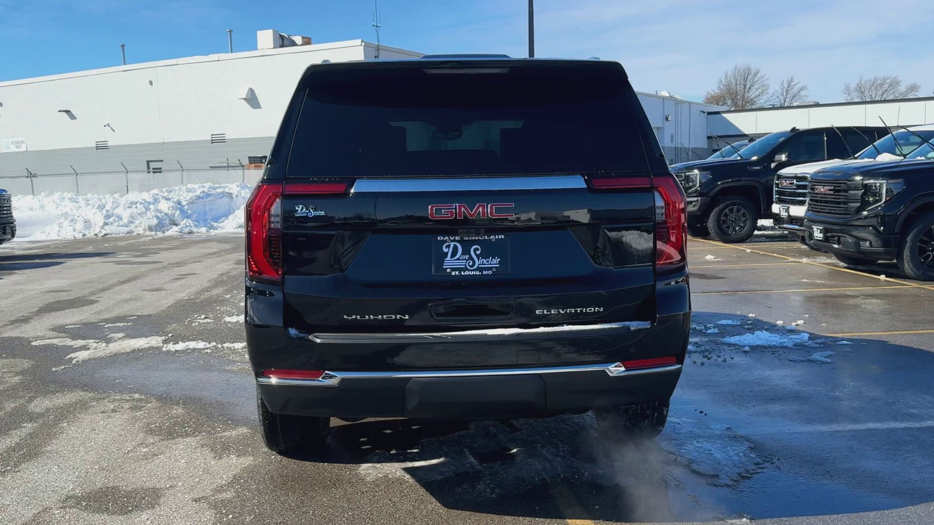 2026 GMC Yukon Elevation