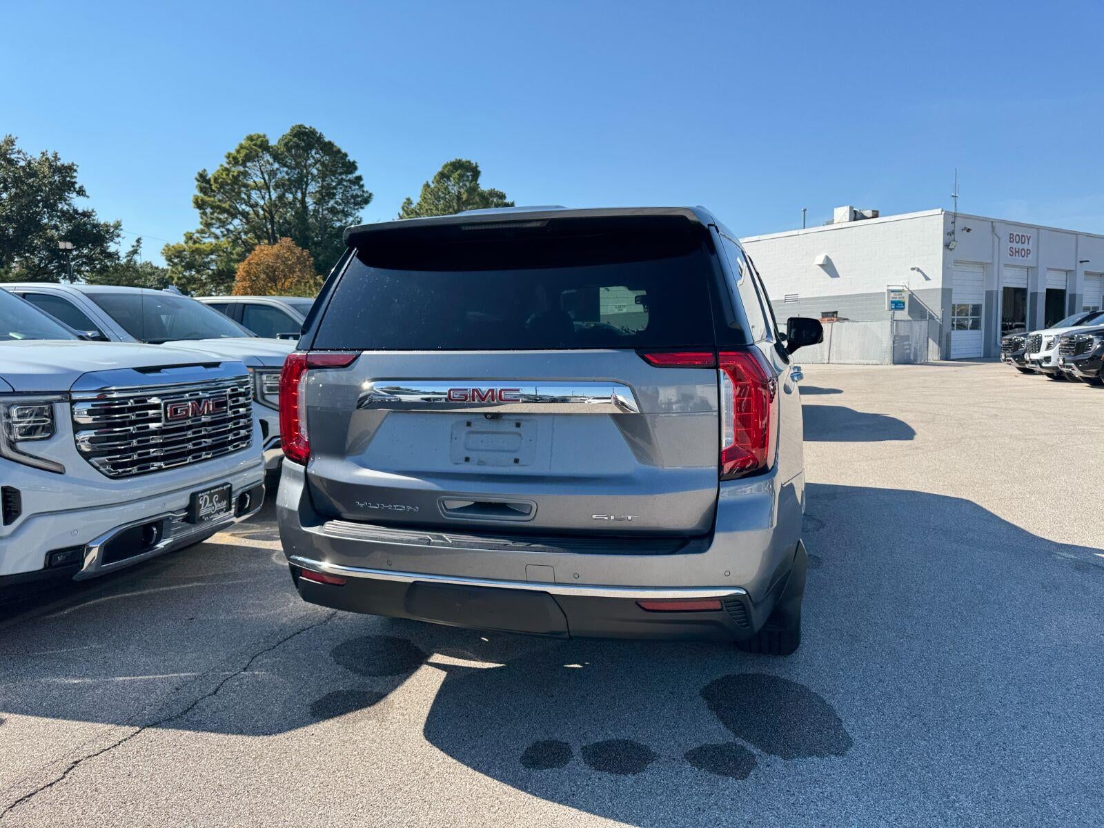 2021 GMC Yukon SLT