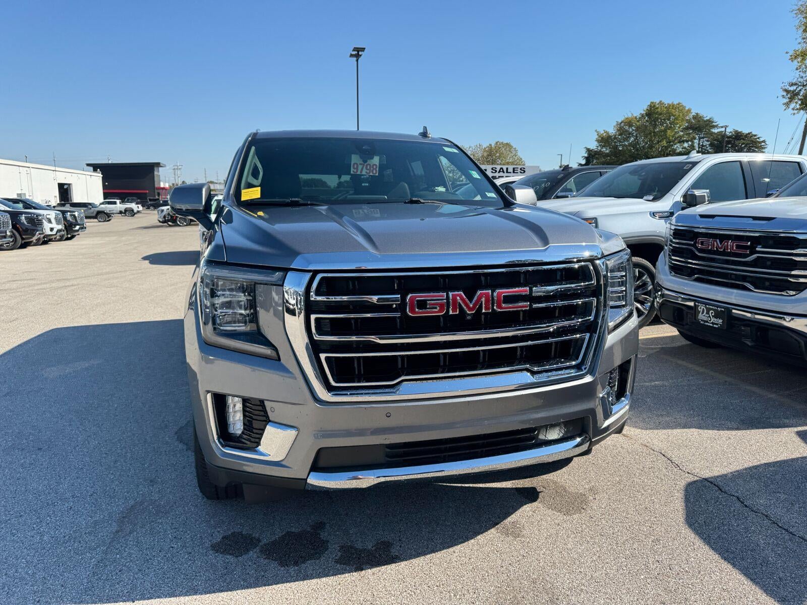 2021 GMC Yukon SLT