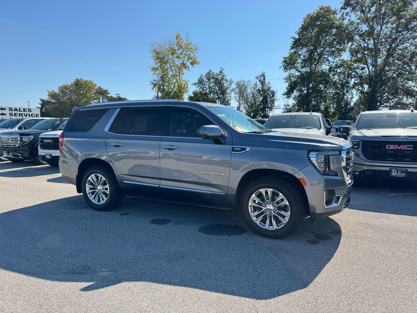2021 GMC Yukon SLT