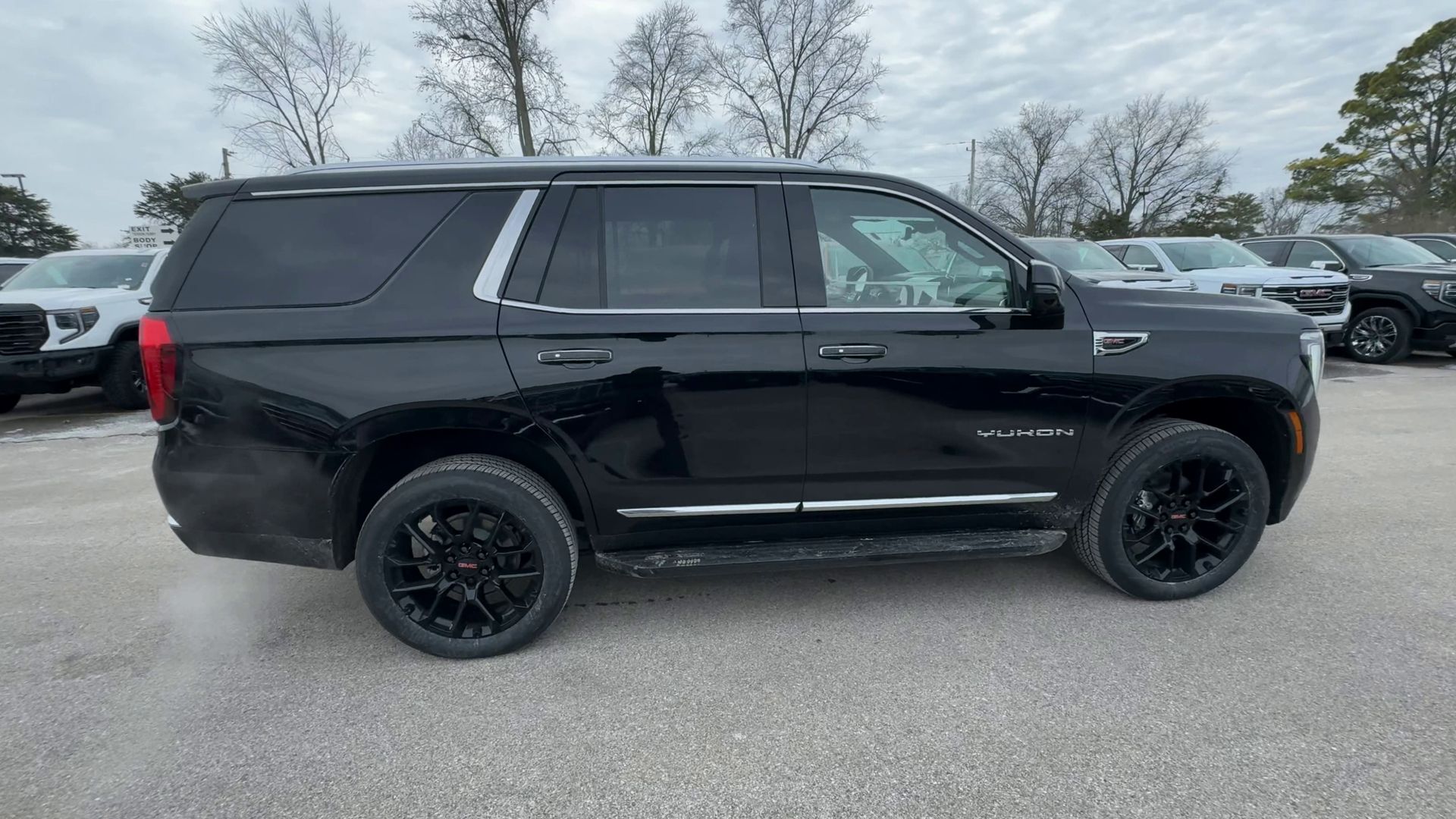 2026 GMC Yukon Elevation