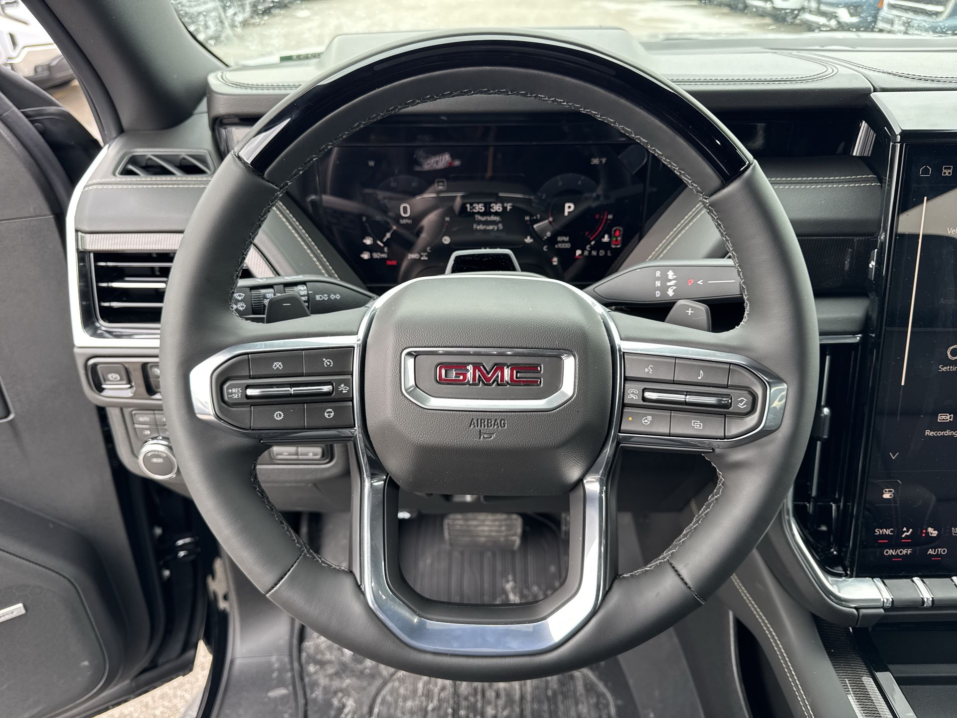 2026 GMC Yukon Elevation